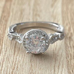Round White Zircon Vintage Halo Ring - 18K Platinum Plated